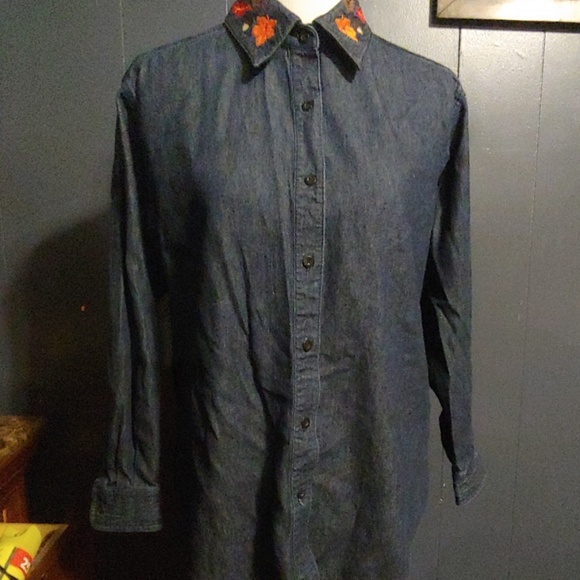 Dark chambray/denim shirt with reversible collar - Picture 7 of 8